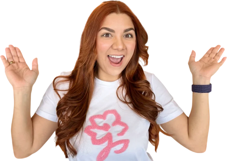 Andrea Berrio mostrando cómo integrar una marca en su contenido digital